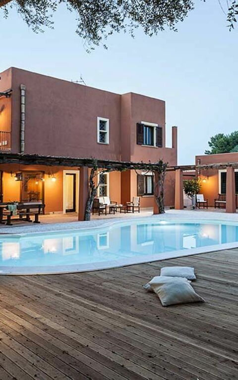 Villa Arangea: bassin, Extérieurs