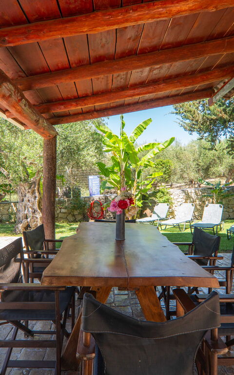 Villa Nipos: Balcon / Terrasse / Patio, bassin, Extérieur, Jardin
