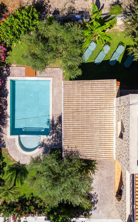 Villa Nipos