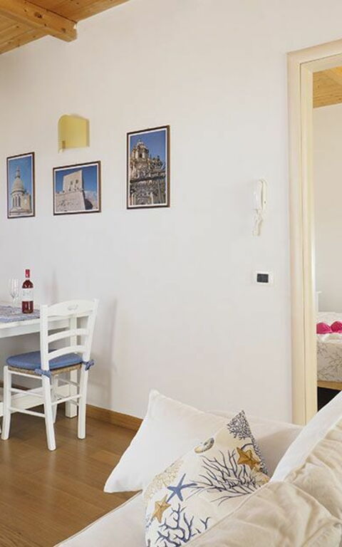 Villa Ariel: Salle à manger, Salon