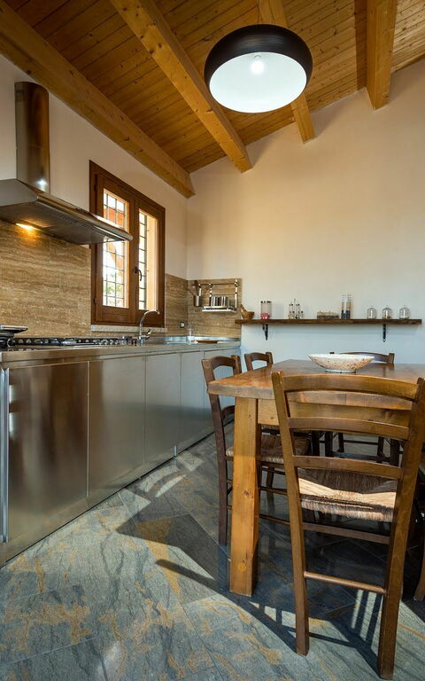 Villa Le Muse: Cuisine, Salle à manger