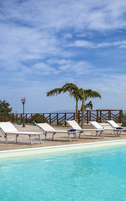 Villa Mare e Monti: bassin