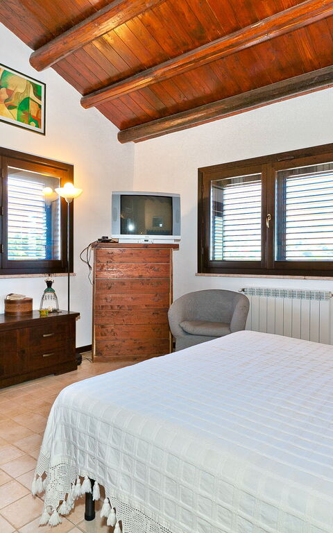 Tenutersa: chambre à coucher