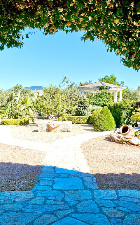 Tenutersa: Extérieur, Extérieurs, Jardin