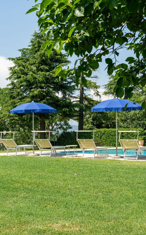 Casale Miro: bassin, Extérieur, Extérieurs