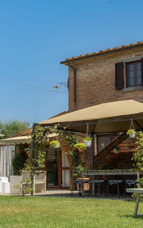 Casale Miro: bassin, Extérieur, Extérieurs