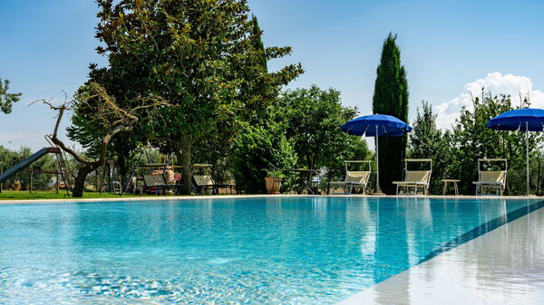 Casale Miro: bassin, Extérieur, Extérieurs