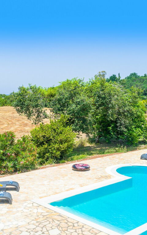 Beach Villa Joanna: bassin, Vues