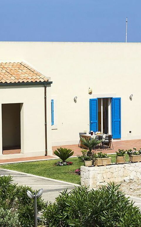 Villa Ala: Extérieur, Extérieurs