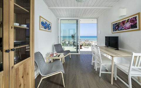 Logement Marina: Salle à manger, Salon