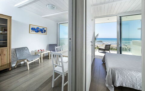 Logement Marina: chambre à coucher, Salle à manger, Salon