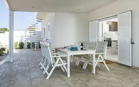 Logement Sirena: Extérieur, Extérieurs