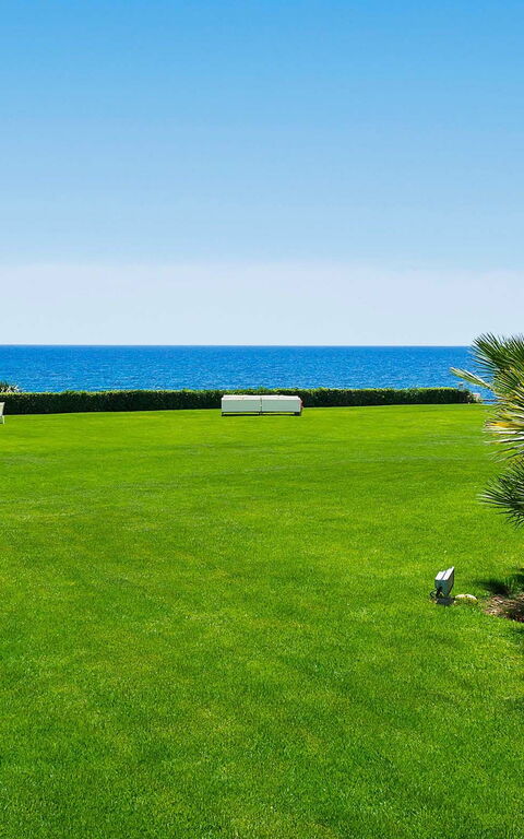 Blu Moon: Jardin, Vues