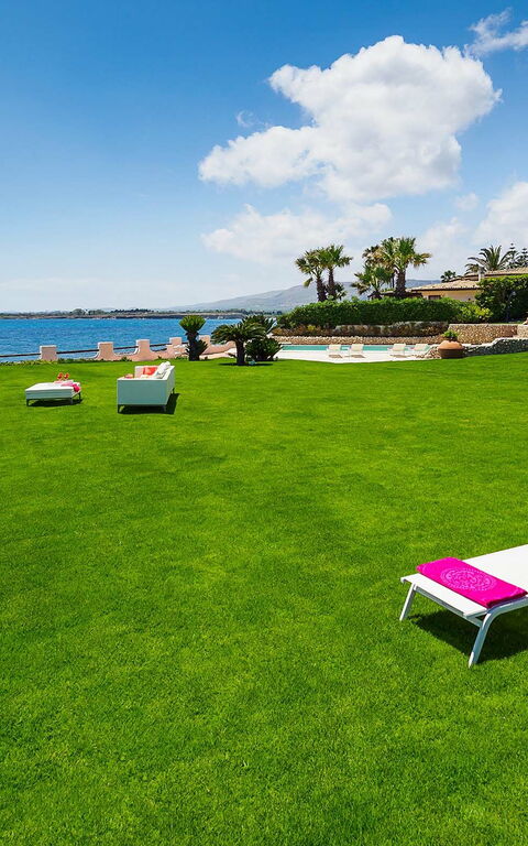 Blu Moon: Jardin, Vues