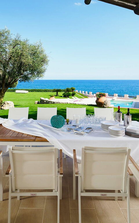 Blu Moon: Balcon / Terrasse / Patio, Extérieur, Jardin, Vues