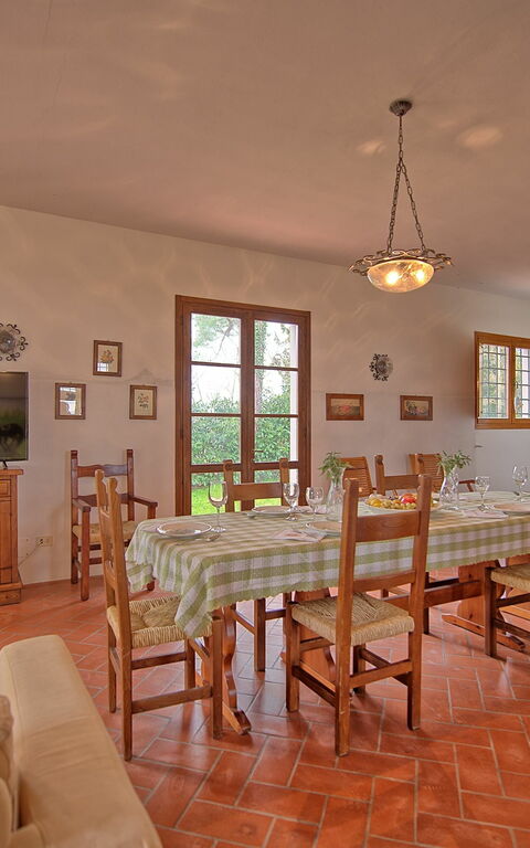 Casale Chiara: Salle à manger, Salon