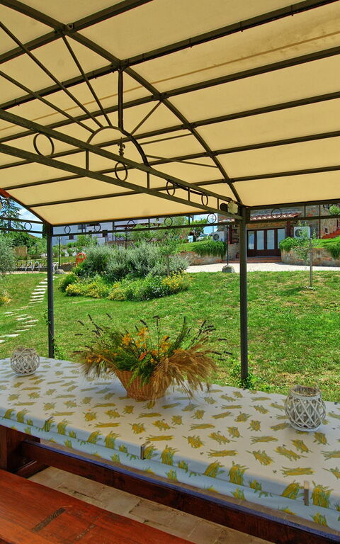 Villa Farneta: Jardin