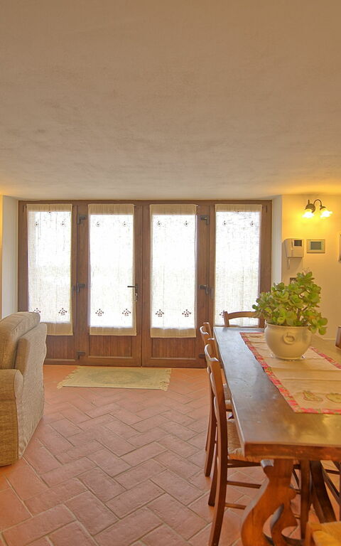 Villa Farneta: Cuisine, Salle à manger, Salon