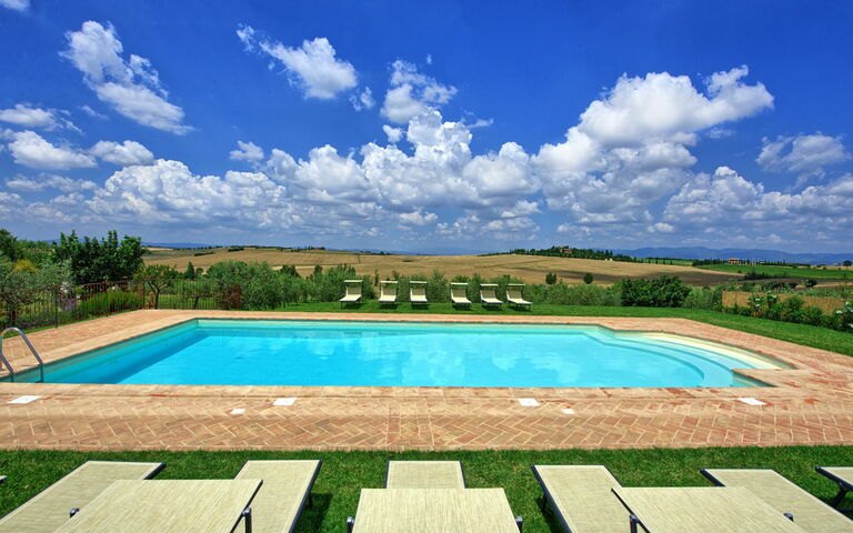 Villa Farneta: bassin, Jardin