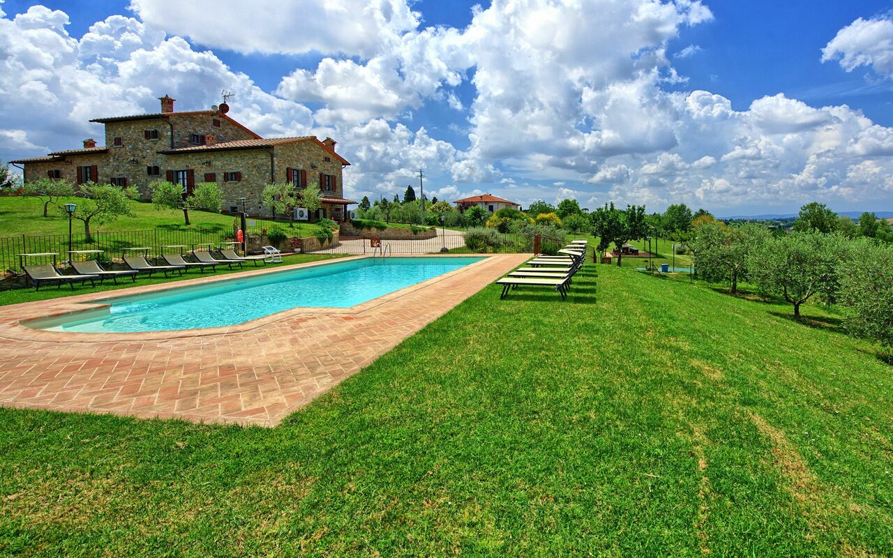 Villa Farneta: bassin, Extérieurs, Jardin