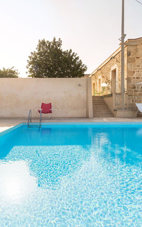 Villa Luna: bassin, Extérieur, Extérieurs