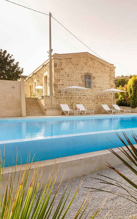 Villa Luna: bassin, Extérieur, Extérieurs