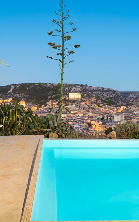 Villa Luna: bassin, Extérieur, Extérieurs