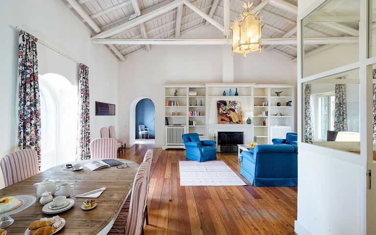 Villa La Capinera: Salle à manger, Salon