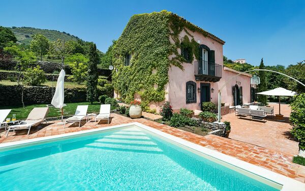 Villa la Capinera: Extérieur