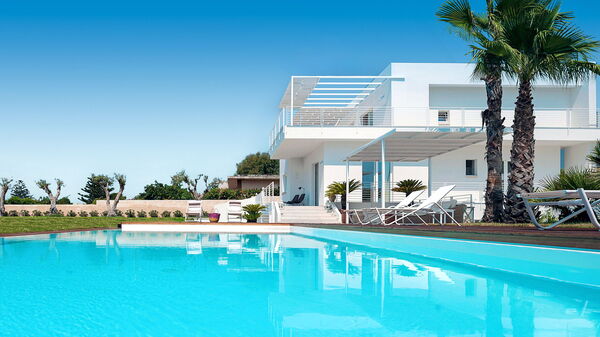 Villa Blumarine: bassin, Extérieur, Extérieurs