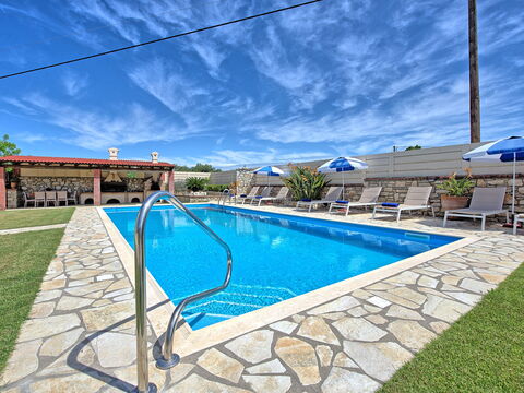 Acharavi Beach Villa