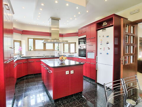 Acharavi Beach Villa