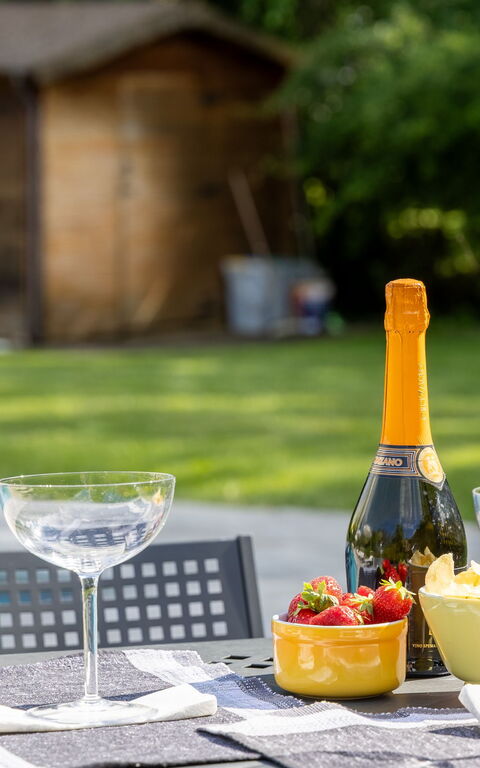 Villa Cangeli: bassin, Extérieur, Jardin