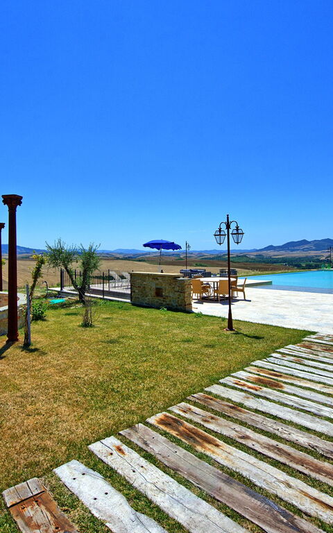 Villa Massimiliano: bassin, Extérieur, Jardin