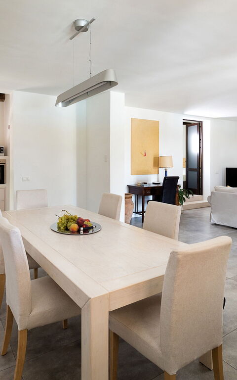 Villa Mara: Salle à manger, Salon