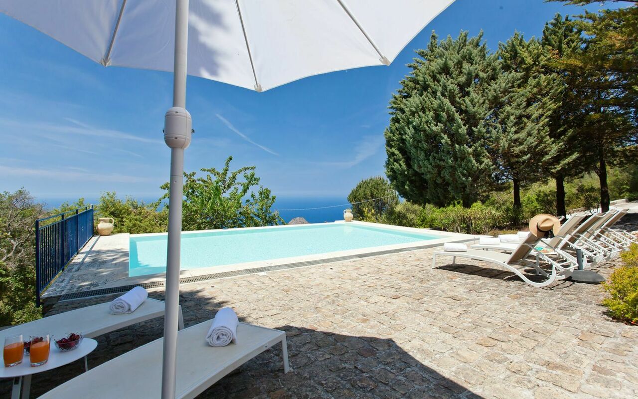 Villa Rocca: bassin