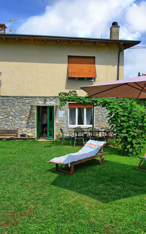 Casa Al Bosco: Jardin