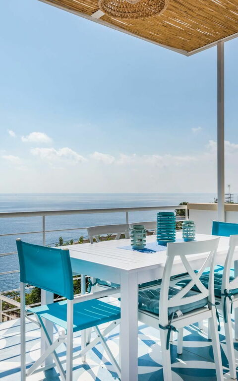 Villa Infinity: Extérieur, Extérieurs, Vues