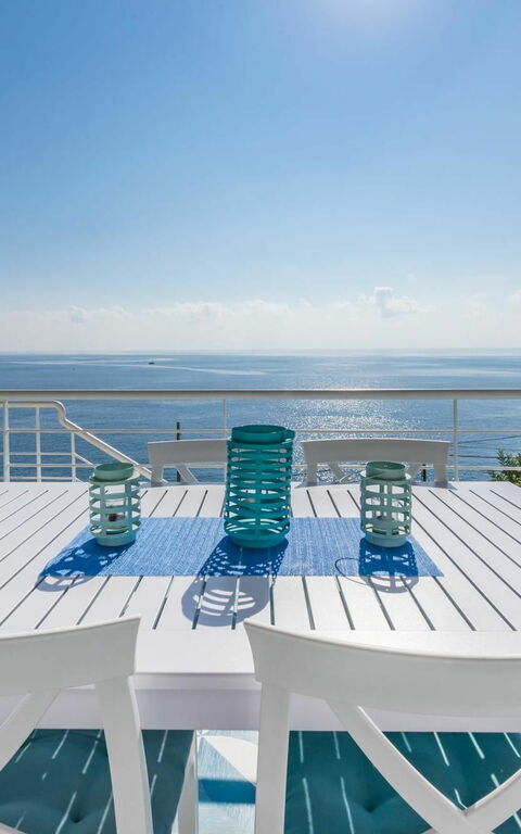 Villa Infinity: Extérieur