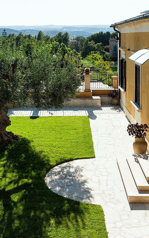 Villa Carolina: Extérieur, Jardin