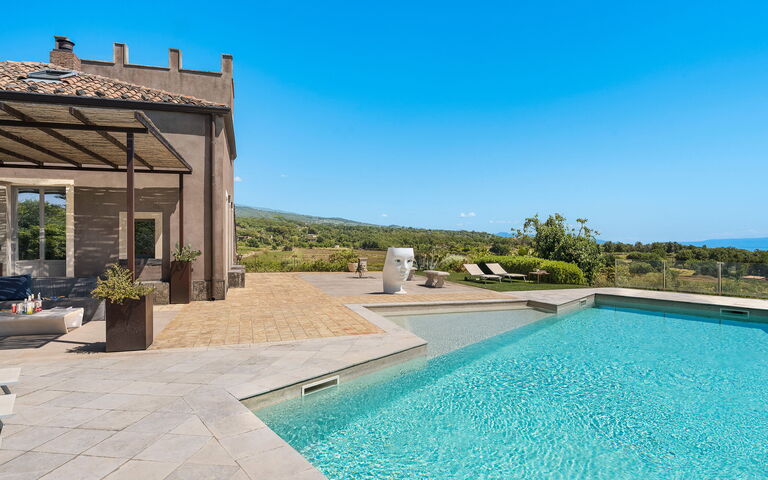 Villa Torre Etnea: bassin, Extérieur, Extérieurs