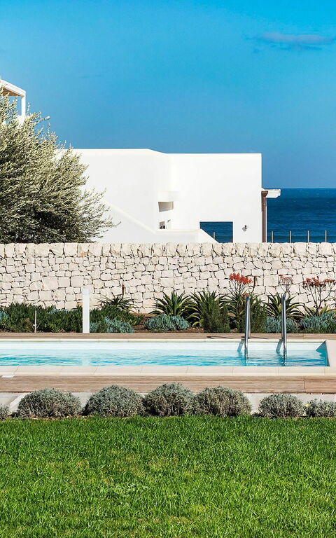 Villa San Lorenzo Rosmarino: bassin, Extérieur