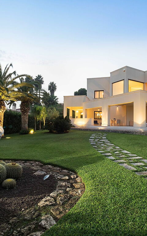 Villa La Plage: Extérieur, Jardin, Vues