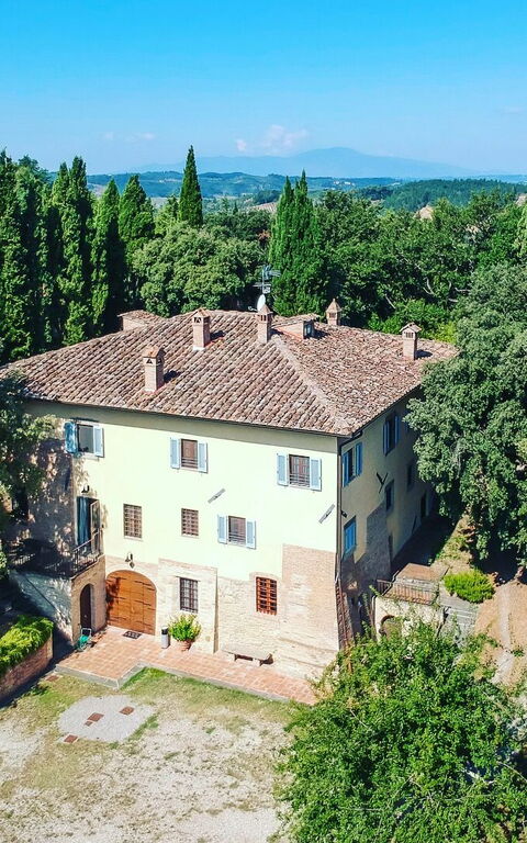 Moriolo: Extérieurs, Jardin, Vues