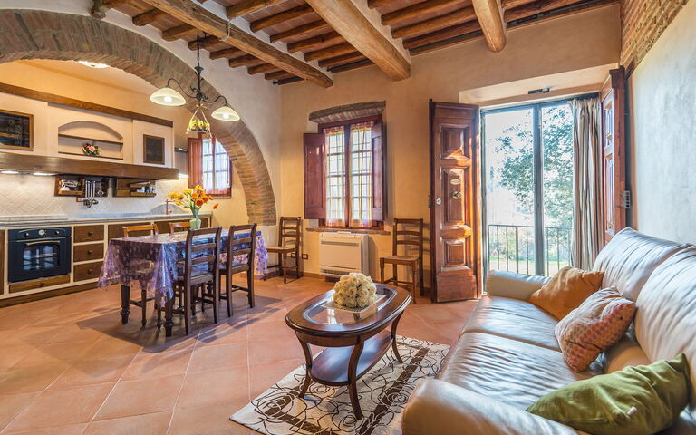 Logement Smeraldo: Cuisine, Salle à manger, Salon