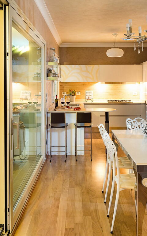 Villa Luce: Cuisine, Salle à manger