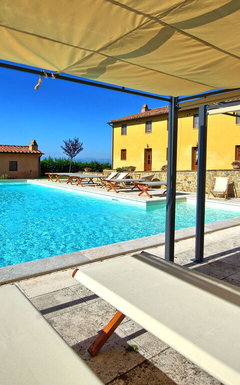 Villa Il Caggio: bassin, Extérieurs