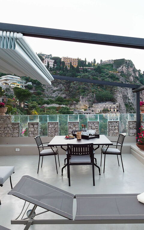 Torre Isola Bella: Balcon / Terrasse / Patio