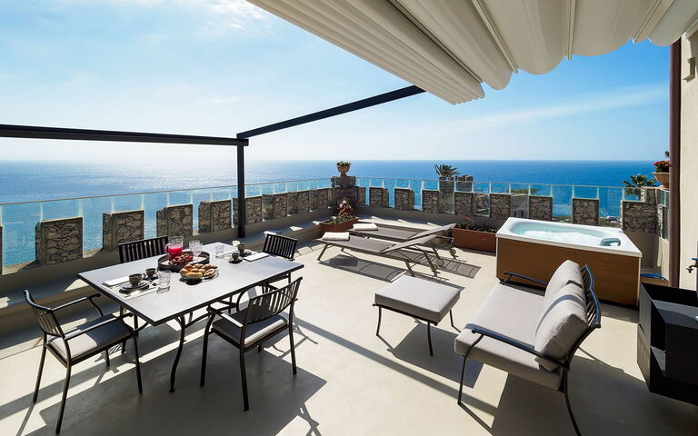 Torre Isola Bella: Balcon / Terrasse / Patio