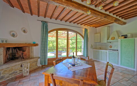 Logement Mulignone 2: Cuisine, Salle à manger, Salon